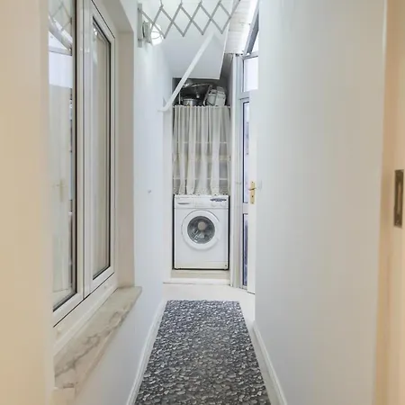 Apartment Universal *